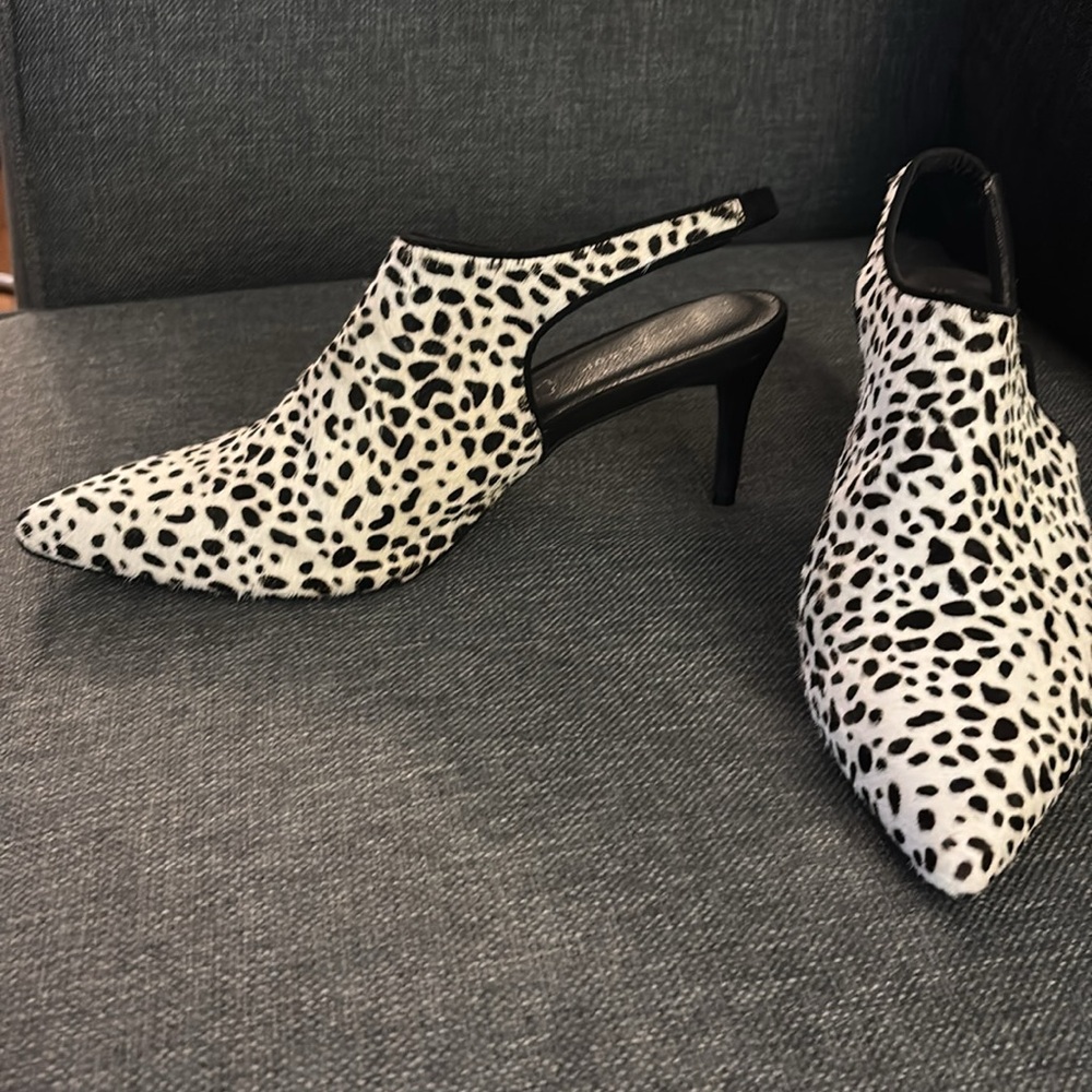 New Look sling backs with leather uppers. Size 40